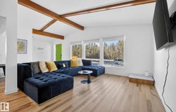 9616 64 ST NW, Edmonton, Alberta T6B1R2