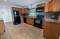 567 Coleridge Street, Oshawa, Ontario L1H6S7