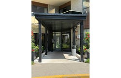 611 - 915 Midland Avenue, Toronto, Ontario M1K4G1