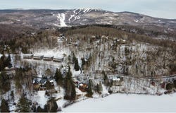 120 Allée Pangman, Mont-Tremblant, Quebec J8E 1E9