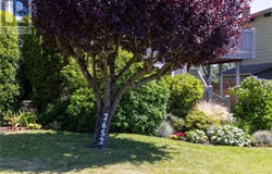 2652 Killarney Road, Saanich, British Columbia V8P3G8