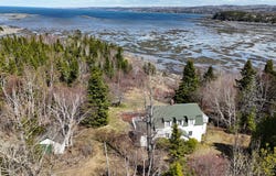 17 Route du Phare, Métis-sur-Mer, QC G0J1S0, CA, Métis-sur-Mer, Quebec G0J1S0