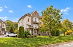 2478 Boul. des Seigneurs, Terrebonne, Quebec J6X4R7