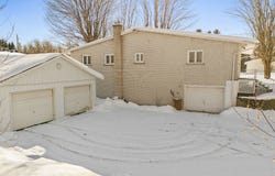 1 Rue St-Joseph, Windsor, Quebec J1S2E6