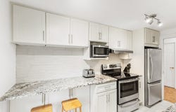 520 Boul. de la Côte-Vertu, Saint-Laurent, Quebec H4L1X9