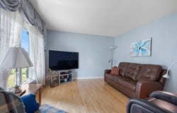 46 Rue de Toulouse, Granby, QC J2G7T5, CA, Granby, Quebec J2G7T5