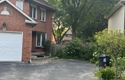 141 Sandown Avenue E, Toronto, Ontario M1N3W6