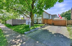 25 Castle Rock Drive, Richmond Hill, Ontario L4C5A3