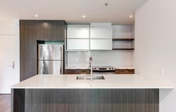 5077 Rue Paré 307, Montréal (Côte-des-Neiges/Notre-Dame-de-Grâce), Quebec H4P 1P4
