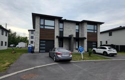 83 Rue Pierre-Dionne, Salaberry-de-Valleyfield, QC J6S0P7, CA, Salaberry-de-Valleyfield, Quebec J6S0P7