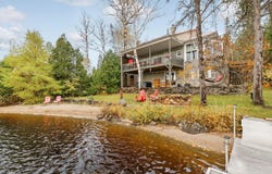30 1er chemin du Lac-Ambroise, Saint-Ambroise, Quebec G7P2E3
