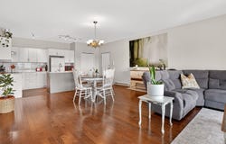 308 Rue Simonds S., Granby, Quebec J2J1L4