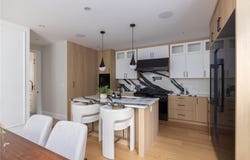 650 Monterey Ave, Oak Bay, British Columbia V8S4T9