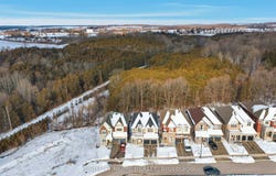 58 Charles White Court, East Gwillimbury, Ontario L9N0T7
