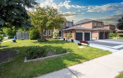2 Brydon Crescent, Brampton, Ontario L6X3H5