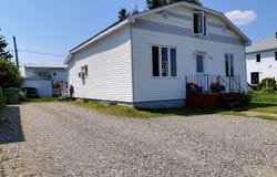 751 Rue Laval, Malartic, Quebec J0Y1Z0