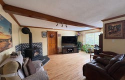 3 Rue Jacques, Montpellier, Quebec J0V1M0