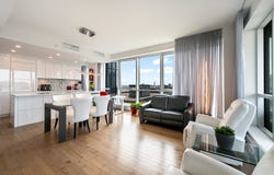 1025 Rue de la Commune E., Montréal, Quebec H2L0G5