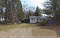 100 Rue Bélanger, Saint-Alexis-des-Monts, Quebec J0K1V0