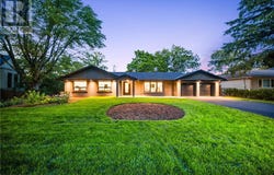 201 TRELAWN Avenue, Oakville, Ontario L6J4R3