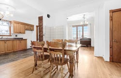 2033 Boul. des Chutes, Beauport, QC G1C1W4, CA, Beauport, Quebec G1C1W4
