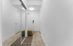 1410 - 95 Oneida Crescent, Richmond Hill, Ontario L4B0H5