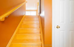 23 Ignatius Lane, Toronto, Ontario M1E2M8