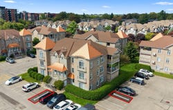 127 54e Avenue E., Blainville, Quebec J7C0H3