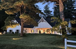 9 Rue du Parcours, Lac-Brome, Quebec J0E1R0