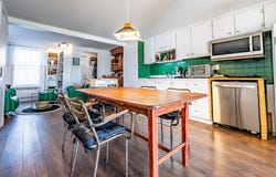 342 Rue Notre-Dame E., Trois-Rivières, QC G8T4E2, CA, Trois-Rivières, Quebec G8T4E2