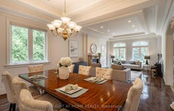 286 Fern Avenue, Richmond Hill, Ontario L4C6L4