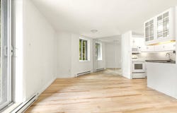 3147 Boul. LaSalle, Verdun/Île-des-Soeurs, Quebec H4G3J3