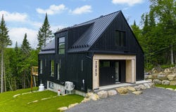 2963 Rue du Domaine-du-Lac-Lucerne, Sainte-Adèle, Quebec J8B 3K9