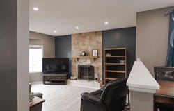 121 Cowley Bay, Fort McMurray, Alberta T9K1G5