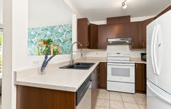845 Rue Chapleau, Mont-Saint-Hilaire, Quebec J3H0C3