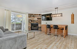 192 Rue Vaudry, Sainte-Thérèse, Quebec J7E5E7