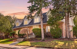 1 Rue Applewood, Hampstead, Quebec H3X3K5