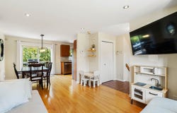 144 Rue Laurier, Vaudreuil-Dorion, QC J7V7X2, CA, Vaudreuil-Dorion, Quebec J7V7X2