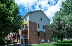 6062 Rue Gabrielle-Roy, Saint-Hubert, QC J3Y9B9, CA, Saint-Hubert, Quebec J3Y9B9