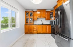 5270 Rue Riviera, Pierrefonds-Roxboro, QC H8Z3H2, CA, Pierrefonds-Roxboro, Quebec H8Z3H2