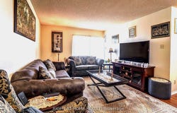 1110 - 11753 Sheppard Avenue E, Toronto, Ontario M1B5M3