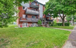 3310 Rue Charles-Best, Chomedey, Quebec H7V3X2