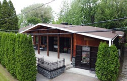 237 Rue de la Colline, Chicoutimi, QC G7H2K3, CA, Chicoutimi, Quebec G7H2K3