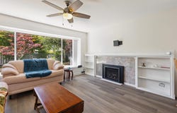 1386 Tatlow Avenue, North Vancouver, British Columbia V7P 2Z6