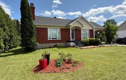 1189 Av. Laliberté, Normandin, QC G8M4B1, CA, Normandin, Quebec G8M4B1
