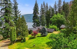 4498 SQUILAX-ANGLEMONT Road Unit# 5, North Shuswap, British Columbia V0E1M5