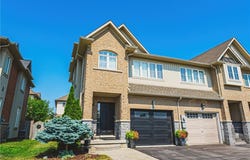 170 Palacebeach Trail, Hamilton, Ontario L8E0H2