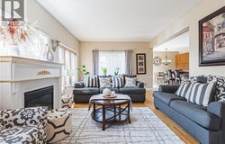 636 SERAFINI Crescent, Milton, Ontario L9T7P1