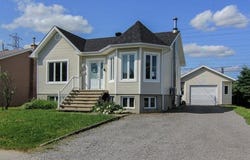 4520 Rue du Golfe, Shipshaw, Quebec G7P1J7