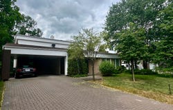 1661 Rue du Portage, Chicoutimi, QC G7H6Y1, CA, Chicoutimi, Quebec G7H6Y1